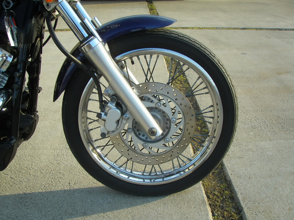 Купить мотоцикл Yamaha DragStar400 2003 фото 17